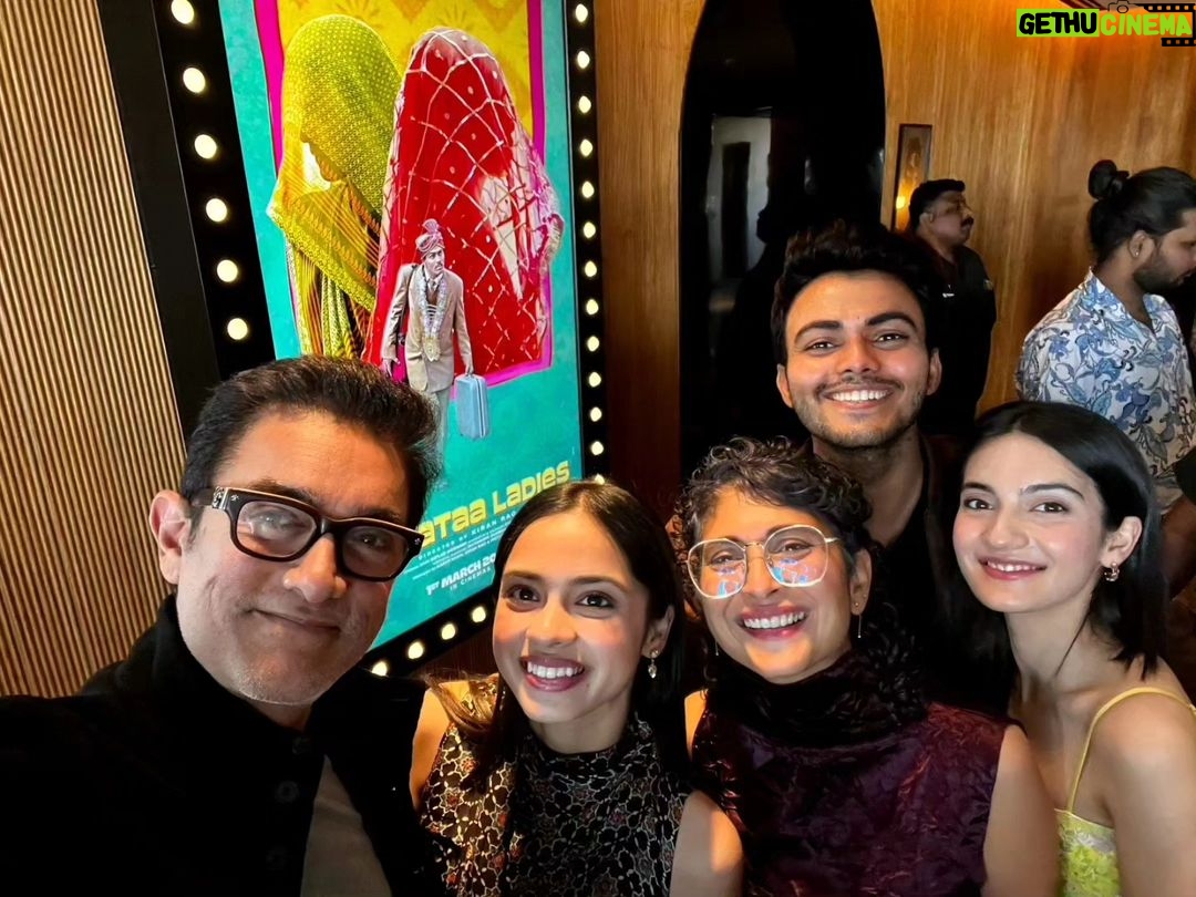 Nitanshi Goel Instagram - Excitement is in the air ✨ @nitanshigoelofficial, @pratibha_ranta, @ss_this_side, #AamirKhan and @raodyness gathered together in Mumbai as they attended a special preview of the trailer of #LaapataaLadies, arriving in cinemas on March 1st 2024. @chhaya.kadam.75 @ravikishann #JyotiDeshpande @aamirkhanproductions @kindlingindia @officialjiostudios @tseries.official #BiplabGoswami @snehadesaiofficial @ramsampathofficial @swanandkirkire #PrashantPandey @divynidhisharma @shreyaghoshal @arijitsingh @sukhwindersinghofficial @sonamohapatra