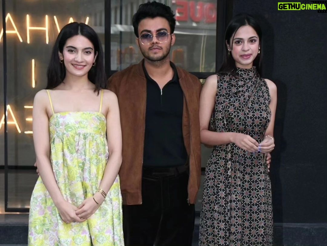 Nitanshi Goel Instagram - Excitement is in the air ✨ @nitanshigoelofficial, @pratibha_ranta, @ss_this_side, #AamirKhan and @raodyness gathered together in Mumbai as they attended a special preview of the trailer of #LaapataaLadies, arriving in cinemas on March 1st 2024. @chhaya.kadam.75 @ravikishann #JyotiDeshpande @aamirkhanproductions @kindlingindia @officialjiostudios @tseries.official #BiplabGoswami @snehadesaiofficial @ramsampathofficial @swanandkirkire #PrashantPandey @divynidhisharma @shreyaghoshal @arijitsingh @sukhwindersinghofficial @sonamohapatra