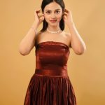 Nitanshi Goel Instagram – Laapataa Ladies premiere✨ 

Shot by – @mohitkapil
Custom Dress- @ekta_singh96
Styled by- @ekta_singh96
Accessories- @thesource_buyorborrow
Assisted by- @abhishek__gujar__
Dressmen team- @pravin_kumar_nirala

#nitanshigoel #phool #laapataaladies Jio World Plaza