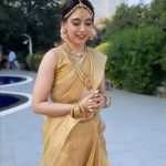 Niti Taylor Instagram - Shimmering in gold, draped in tradition. Authentic South Indian charm with a touch of wow! #murthy#reelitfeelit #instagramreels #reelsinstagram #instagram