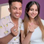 Niveditha Gowda Instagram - Falling down in love ❤️ #raghavendra #nivedithagowda #singing #reelsinstagram