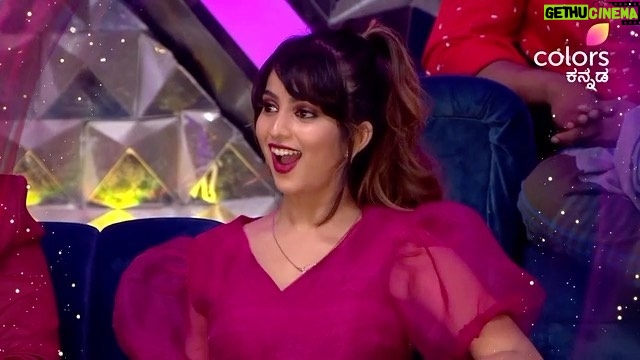 Niveditha Gowda Instagram - Don’t forget to watch #gicchigiligiliseason2 💕 @colorskannadaofficial Bangalore, India