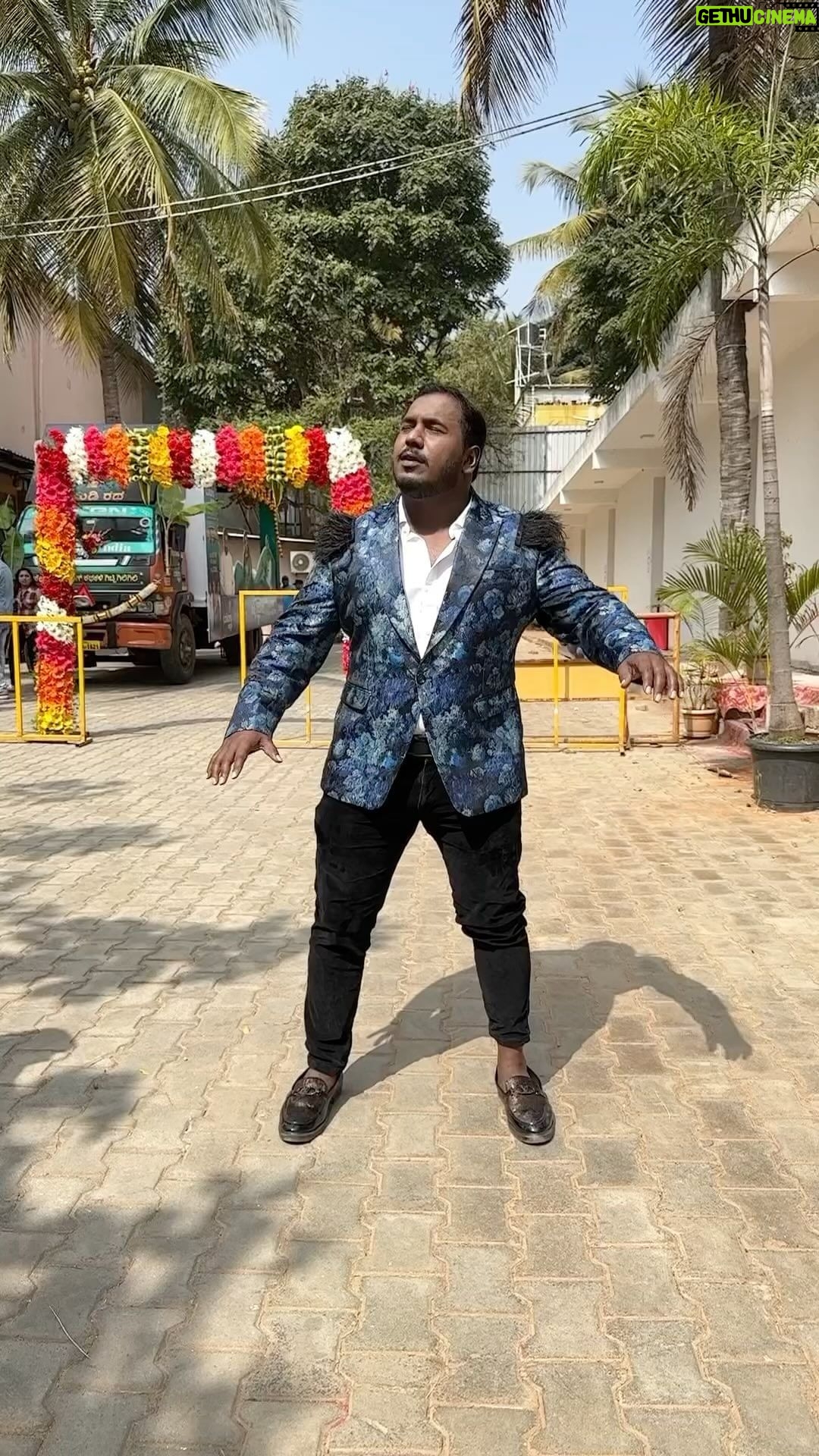 Niveditha Gowda Instagram - ಗೊಂಬೆ ಗೊಂಬೆ 😍😍😍