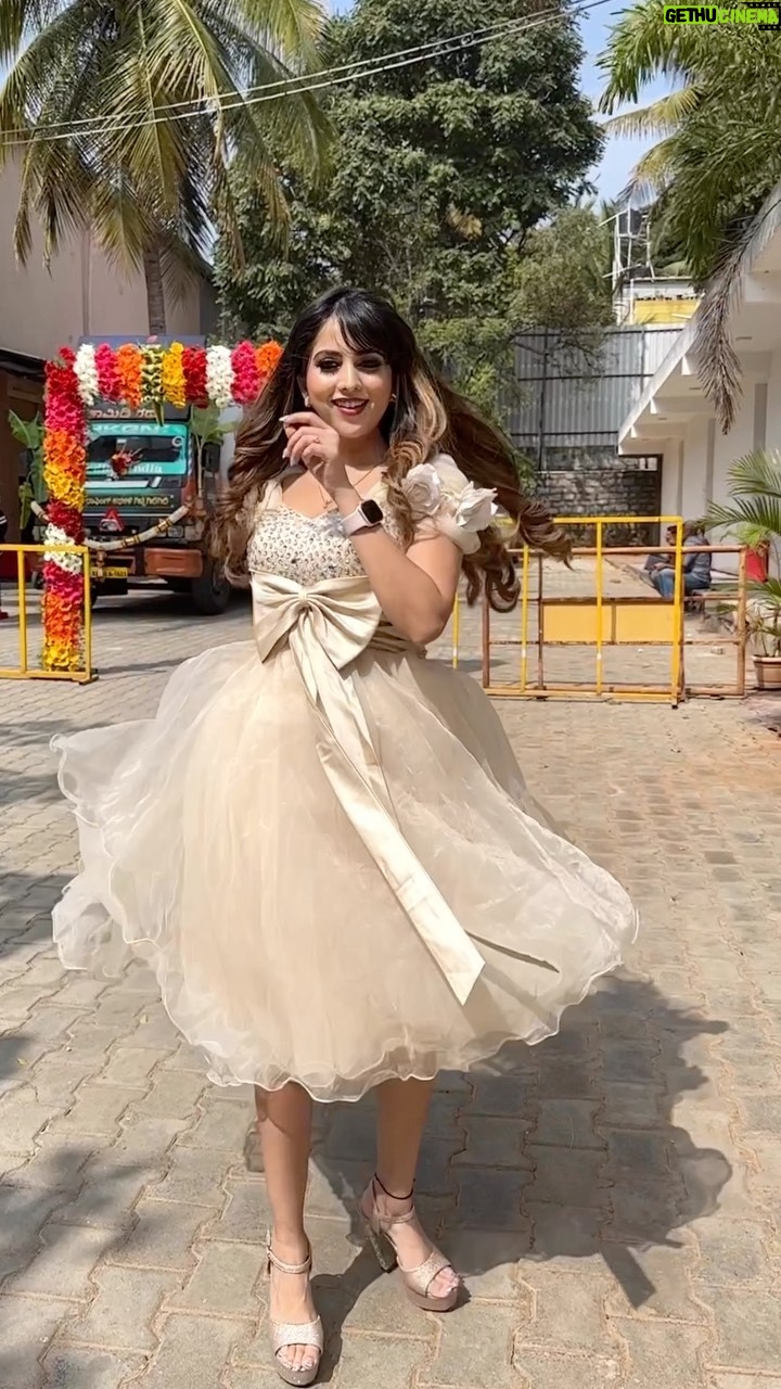 Niveditha Gowda Instagram - Do not miss to watch Gicchigiligili season 2 tomorrow 🥰🥰 Vc : @talented_kalavida_official #nivedithagowda #reelsinstagram #reelitfeelit #gicchigiligiliseason2