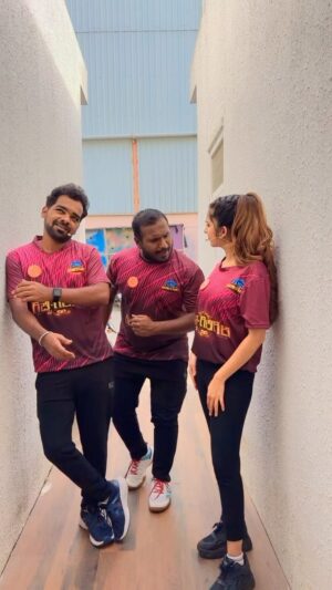 Niveditha Gowda Instagram - Sundraa😂😂