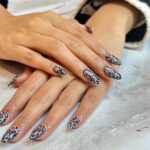 Niveditha Gowda Instagram - Flaunting my new nails from @thepeachhouse.in . Use code NIVI20 by showing this video to get 20% off on all services (hair,skin,nails,makeup,eyelash extensions) Bangalore, India
