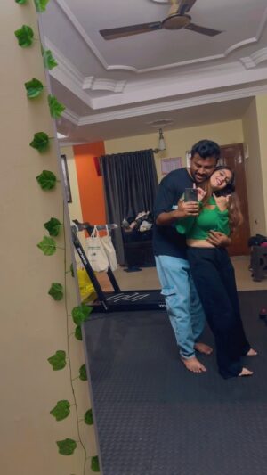 Niveditha Gowda Instagram - Good evening 😉🍀
#nivedithagowda #chandanshetty #reelsinstagram #reelitfeelit #instagram #kaavaalaa