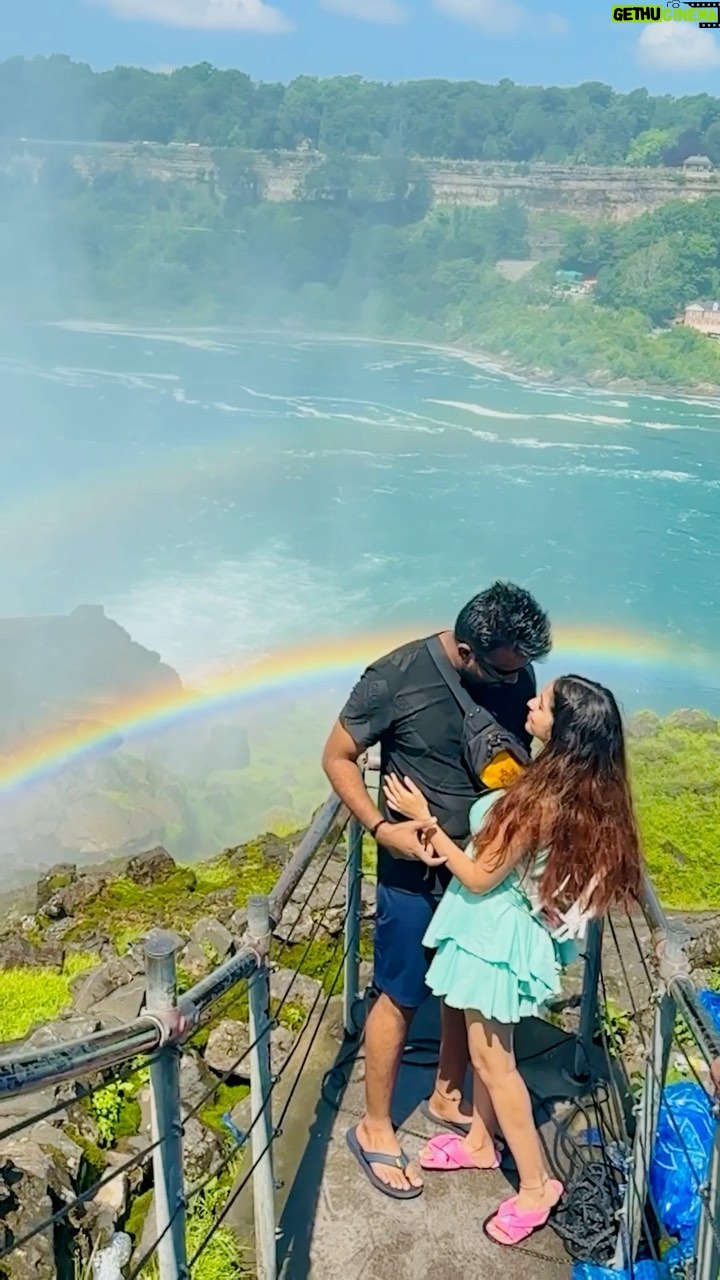 Niveditha Gowda Instagram - Reels Vs Reality ⭐️ at #niagarafalls
