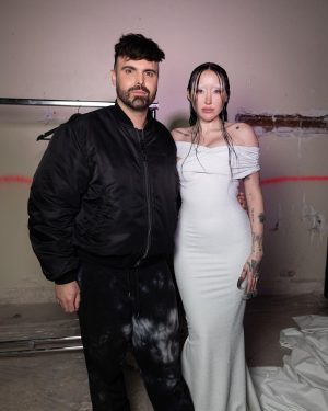 Noah Cyrus Instagram - @AVELLANO FALL WINTER 2024 

thank you @arthuravellano for the believing and trusting in me to represent AVELLANO ,, it’s an honor , I LOVE U!!! thank u a million times ily4EVERRRR 🫶🎀💞🥰🪽🪽
