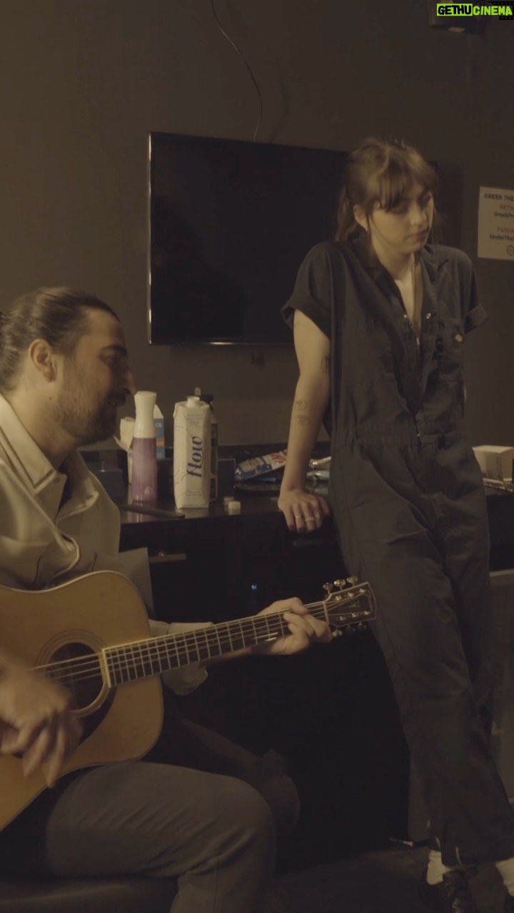 Noah Kahan Instagram - Call Your Mom (with Lizzy McAlpine) out now. Thank you to Lizzy for joining me on such a special track.