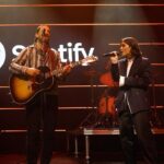 Noah Kahan Instagram – Noah Kahan & Gracie Abrams performing their duet together for the first time ever? Everything. #BestNewArtist
