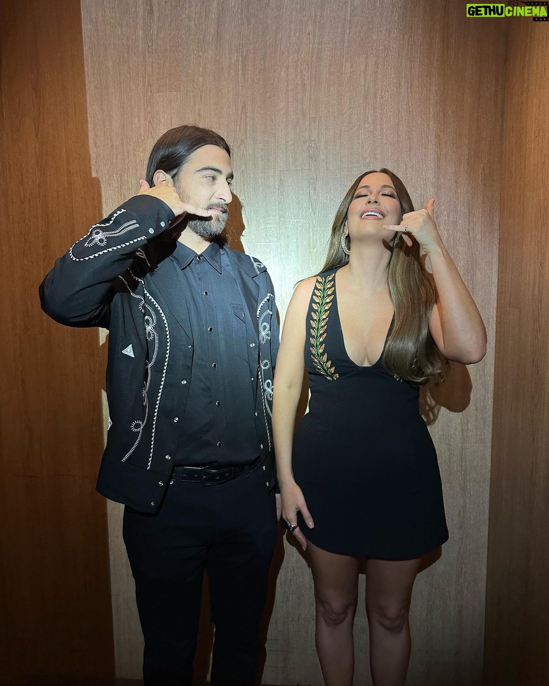 Noah Kahan Instagram - Kacey Musgraves is the coolest person ever. Not exaggerating when I say that during the stick season album process we would finish a song and I’d listen back and be like “can you imagine kacey on this??”. Having her sing on she calls me back is incredible, and being able to have her continue telling the story adds a whole new dimension to the song and what it means. I’m so grateful and honored, continually humbled that artists of this level have lent their voice to this album. Kacey is cool as hell, brilliantly talented, and represents everything I love about music. She is a true artist and I can’t thank her enough for being a part of this song