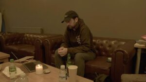 Noah Kahan Instagram - what the fuck