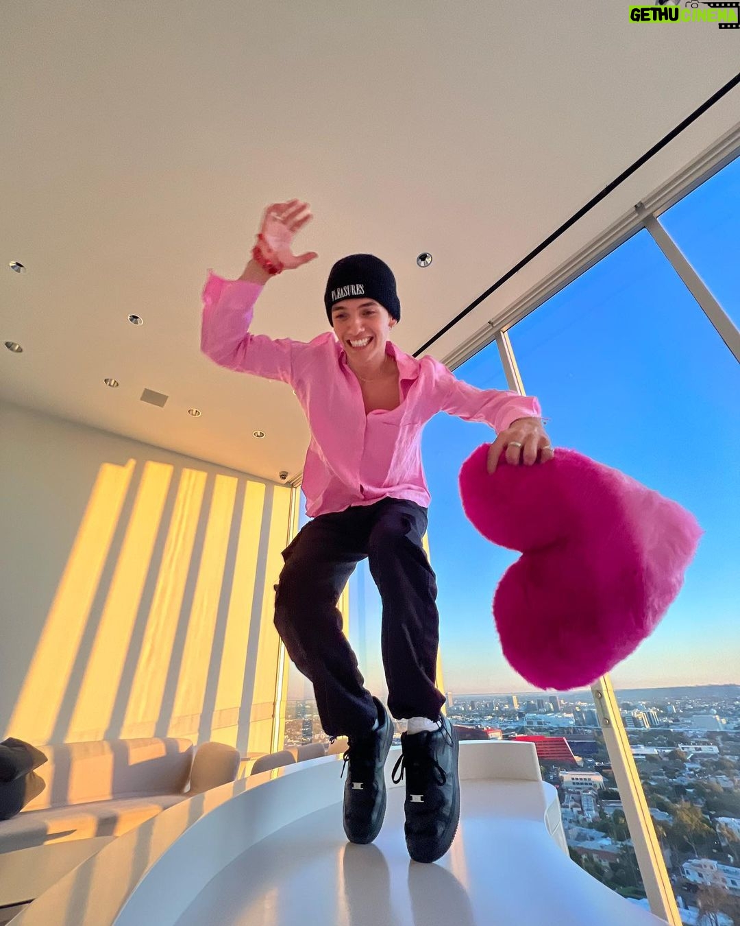 Noah Urrea Instagram - đź’•feliz dia dos namoradosđź’• Los Angeles, California