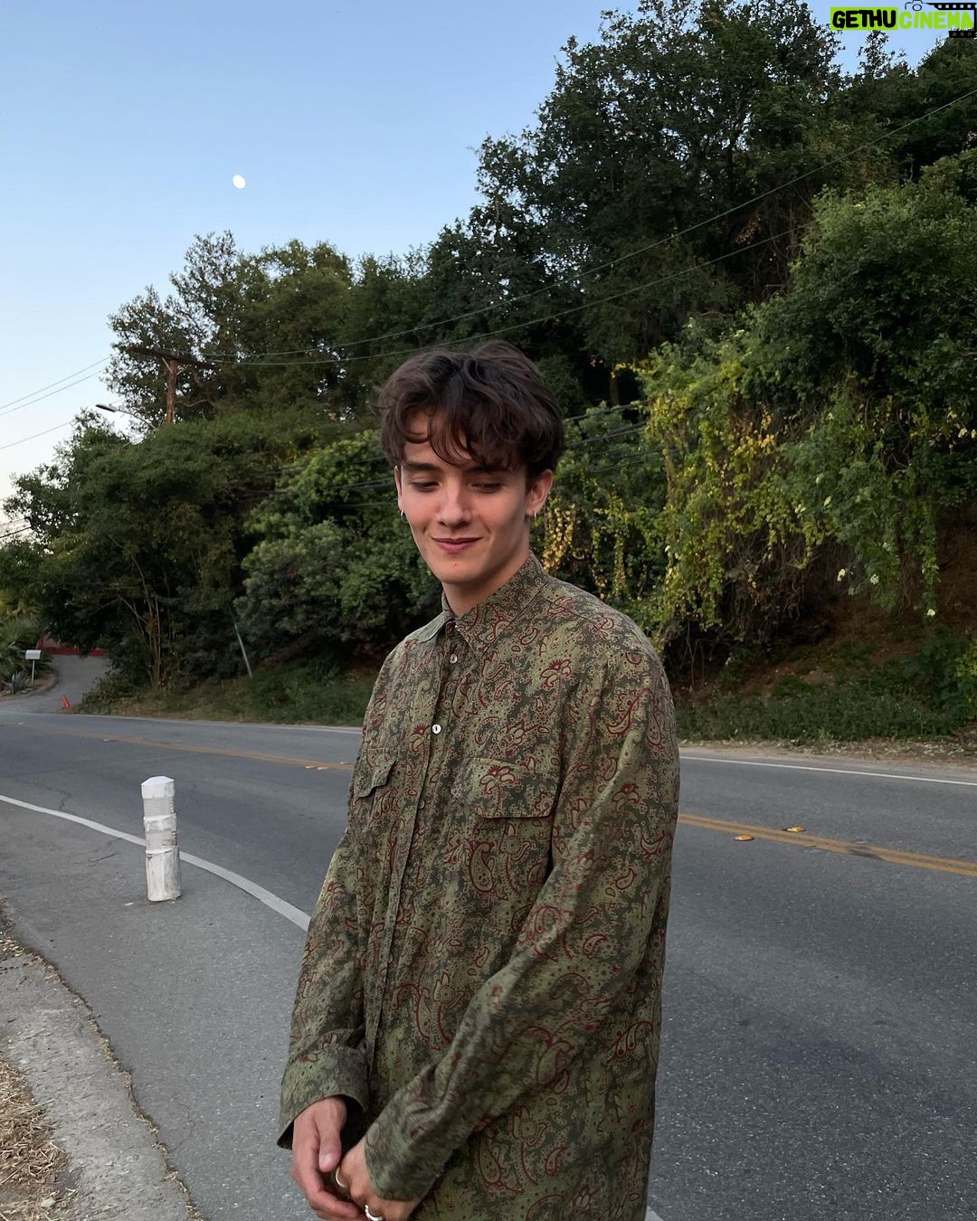 Noah Urrea Instagram - Life 🌳 Los Angeles, California