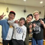 Nobuyuki Hayakawa Instagram – メッセンジャー黒田さんのお家でタコ飯を食べる会をしました。
相席食堂でお馴染みのあのタコ飯です。
ビタミンSお兄ちゃんとガクテンソク奥田は初めてようで美味すぎて笑ってました。
後輩達にタコ飯よそう姿はもうお婆ちゃんでした。
黒田さん穏やかにずっと笑ってました。
ギャロップの林が私用で来ない事を聞かされた時はゴリラくらい暴れてました。
本当に好きなようです。
ごちそうさまでした！