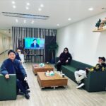 Nobuyuki Hayakawa Instagram – 今日はなんばグランド花月お越し頂きありがとうございました！かまいたちと一緒でした！
昨日も収録でこの４人だったなあ！
#いつメン
