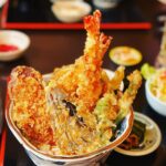 Nobuyuki Hayakawa Instagram - 旅猿の思い出。 河口湖のほとりの「まんぷく」さんの天丼。 うん美味しい。 この後RUNしたなぁ。 #キングオブ天丼 #スパイラル海老 #旅猿