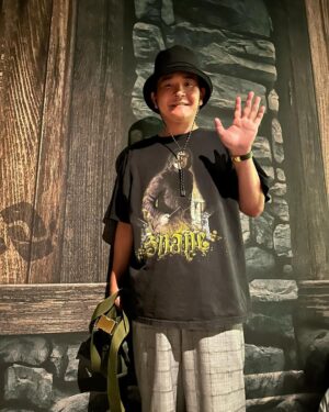 Nobuyuki Hayakawa Instagram - 10年ぶりユニバ。人類の叡智やん。