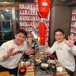 Nobuyuki Hayakawa Instagram - 数年ぶりに大阪のフジヤマドラゴンでお兄ちゃんと有馬記念予想したら当たりました！ #モンゴルの兄弟 #有馬記念 #聖地 #イクイノックス