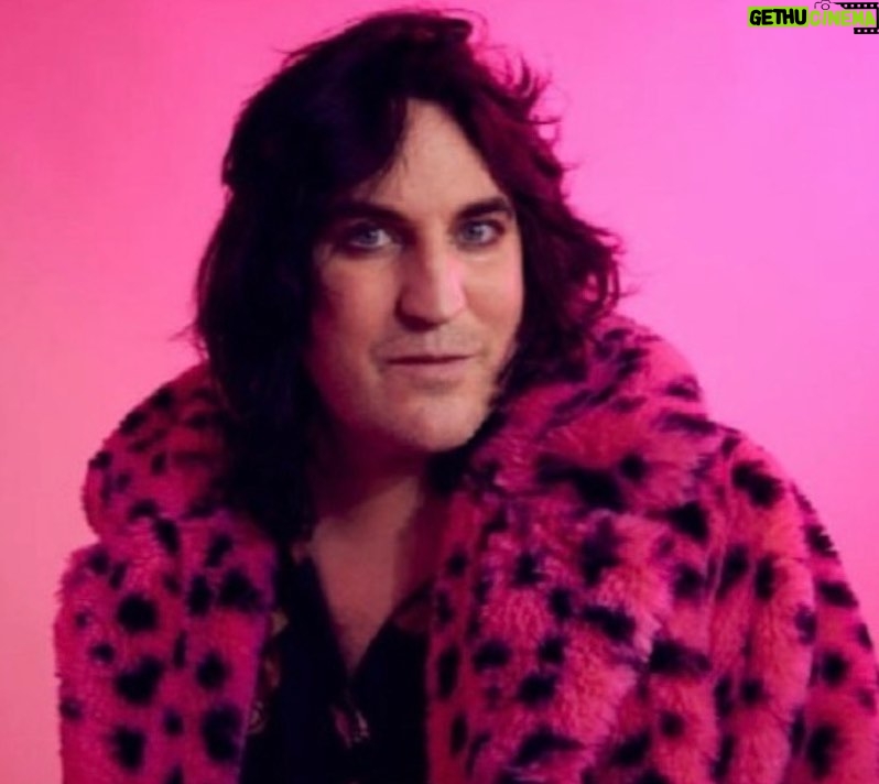 Noel Fielding Instagram - New York New York so good they named it twice ! x x x @jimmyfallon x