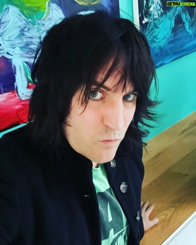 Noel Fielding Instagram - Home alone doing a photo shoot for absolutely no one. Syd Barrett plays in the background Whilst Edward Gorey drifts around drinking herbal tea and stroking an invisible cat. x