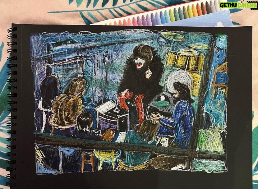 Noel Fielding Instagram - @georgeharrisonofficial holding court ( In my coat ) ! 😂 The midnight scribbler is watching Get Back again! x @oliviaharrison @dhaniharrison x