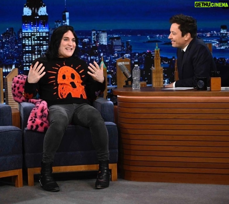 Noel Fielding Instagram - New York New York so good they named it twice ! x x x @jimmyfallon x