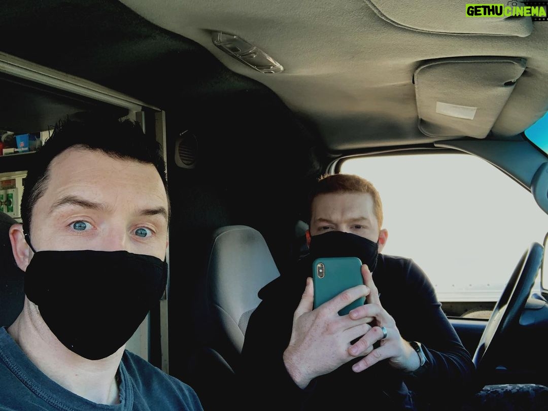 Noel Fisher - 117.7K Likes - Camera within a camera with a Cameron.
#Shameless