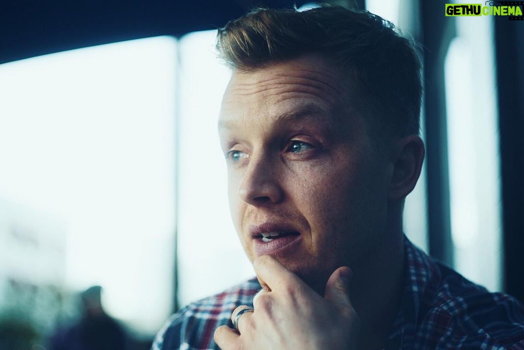 Noel Fisher Instagram - A pensive look captured over coffee with @christopherlovick as I worry how everyone handled their first Sunday of 2020 without a new #Shameless episode. #IsEveryoneOK? Photo credit @christopherlovick