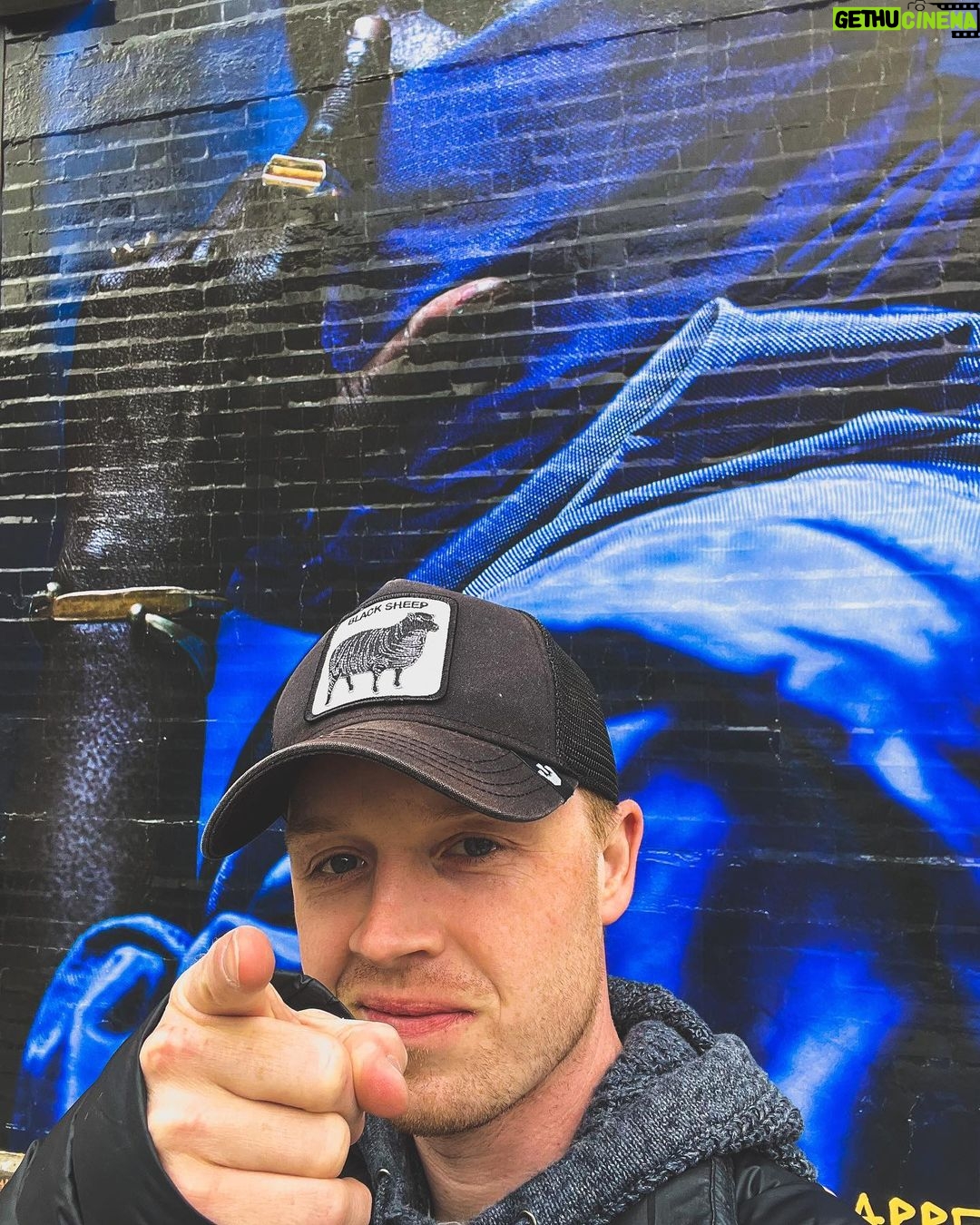 Noel Fisher Instagram - Have some really exciting news to share with you all soon. In the meantime, here's looking at you #NewYork!