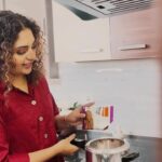 Noorin Shereef Instagram - Making Christmas🎄 Perfect with Eastern meat masala. #eastern #perfecttastepartner #perfectchristmas #perfecttaste #perfectsmell #perfectcolour #christmaspecial