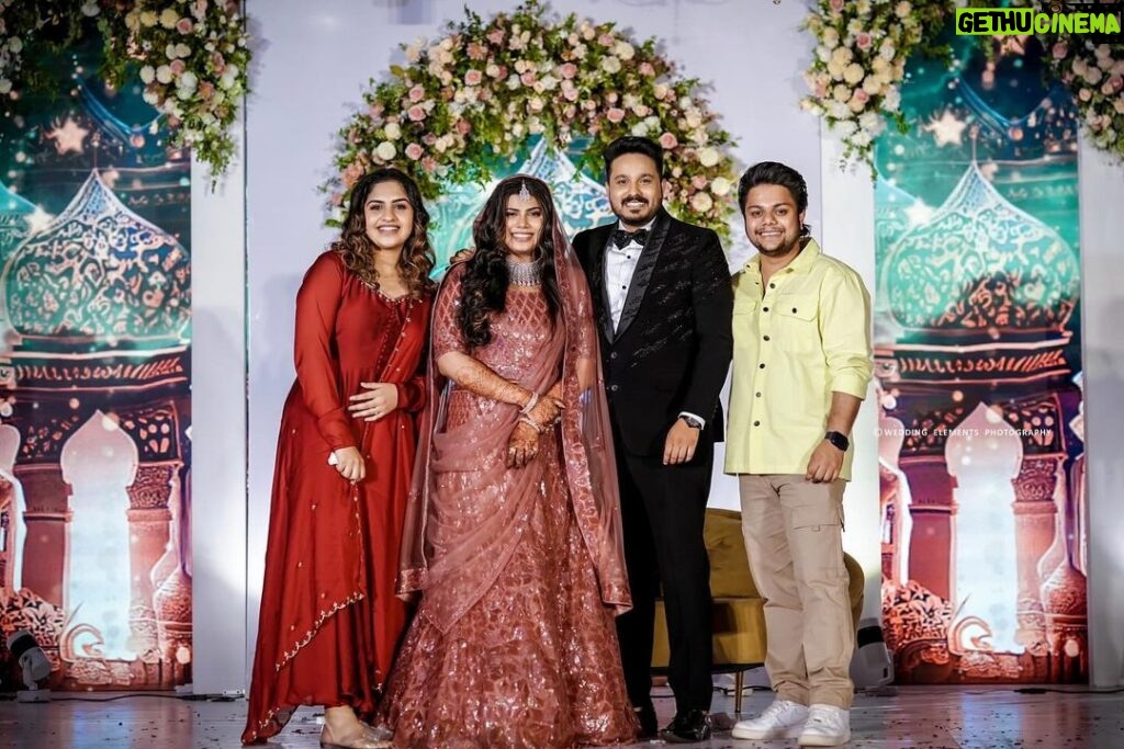 Noorin Shereef Instagram - Celebrating the Dream Come true of our dearest @optimiser___shafzz @nahas_hidhayath ..✨ Wearing @anu.scaria.couture Styled by @mehaka_kalarikkal
