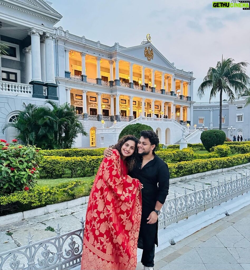 Noorin Shereef Instagram - Bismillah.. anyday, everyday .. forever ♥️🤗 Exciting news on the way. 🤲🏻 Taj Falaknuma Palace, Hyderabad