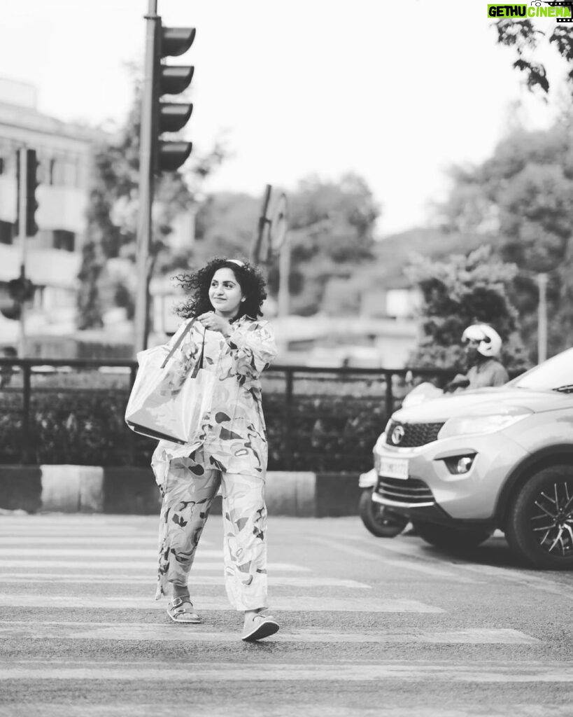Noorin Shereef Instagram - 🤩 Photo @arun_sathyan_n Styled by @ashi_ashz