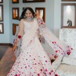 Noorin Shereef Instagram - Specially special✨ Photo & video Partner : @avalonweddings Event decor and Management Partner : @decorlabevents Food & Beverages partner : @almas_weddings Groom and Bride Nikkah attire : @beenakannancouture Bride MUA: @theglamupstudio Groom MUA : @artist_groom_makeover_studio Jewellery: @r.giripai_jewellery Mehendi : @ishqmehendi