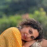 Noorin Shereef Instagram - Minnalazhake minnumazhakee💛✨