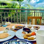 Noorin Shereef Instagram – Waking up on the right side of the weekend 🦋🩵
📸 @fahim_safar 
 Weekend Staycation at @hyattregencythrissur 🩵 Hyatt Regency Thrissur