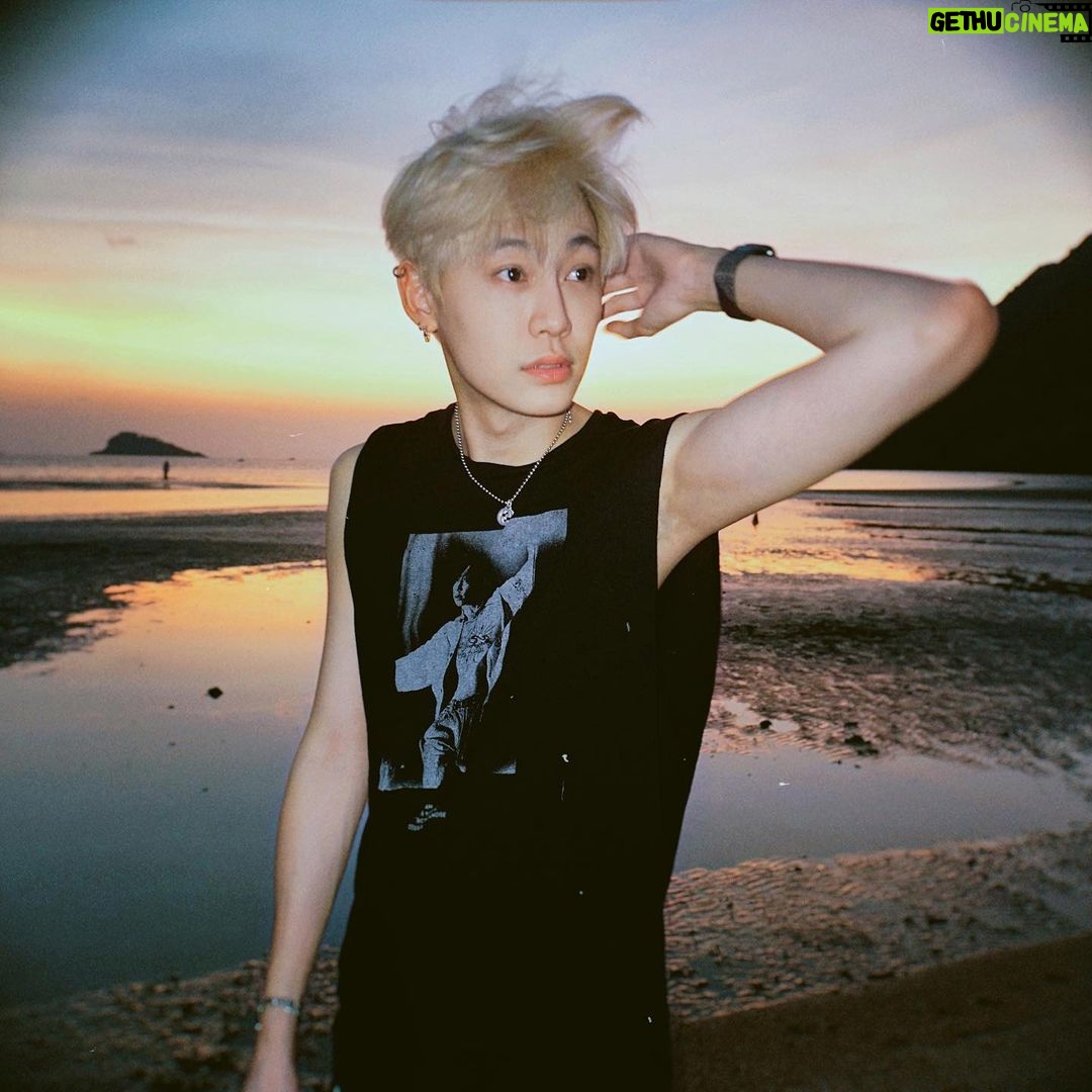 Noppanut Guntachai Instagram - 🌅🌅🌅