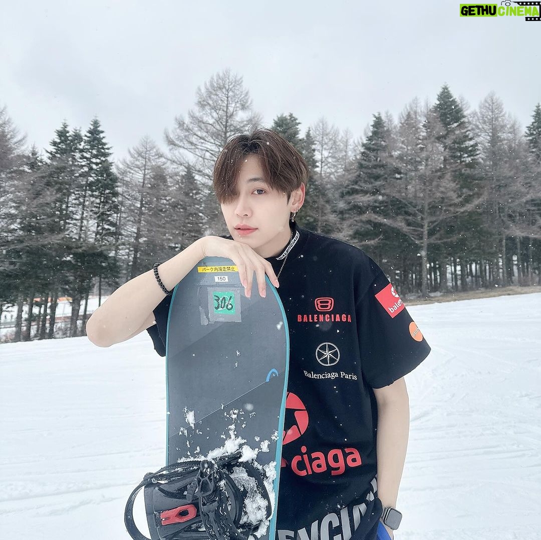 Noppanut Guntachai Instagram - 🏂🏂🏂 Fuji-ten Ski Resort
