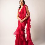 Nora Fatehi Instagram - 🌹 🌹 Saree @ridhimehraofficial Jewellery @darshanaasanjanaajewellers Styled by @aasthasharma @gehnadholakia Hair @hairstylist_madhav2.0 Makeup @reshmaamerchant 📸 @anups_