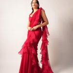 Nora Fatehi Instagram - 🌹 🌹 Saree @ridhimehraofficial Jewellery @darshanaasanjanaajewellers Styled by @aasthasharma @gehnadholakia Hair @hairstylist_madhav2.0 Makeup @reshmaamerchant 📸 @anups_
