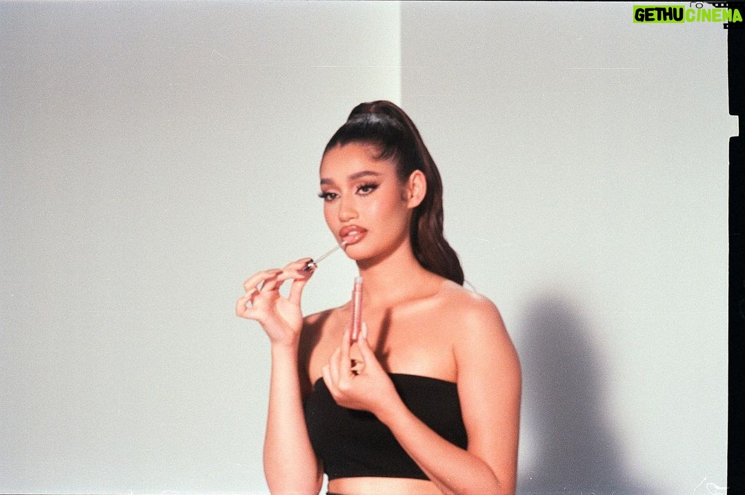 Norvina Instagram - Bts spring lip shoot #anastasiabeverlyhills