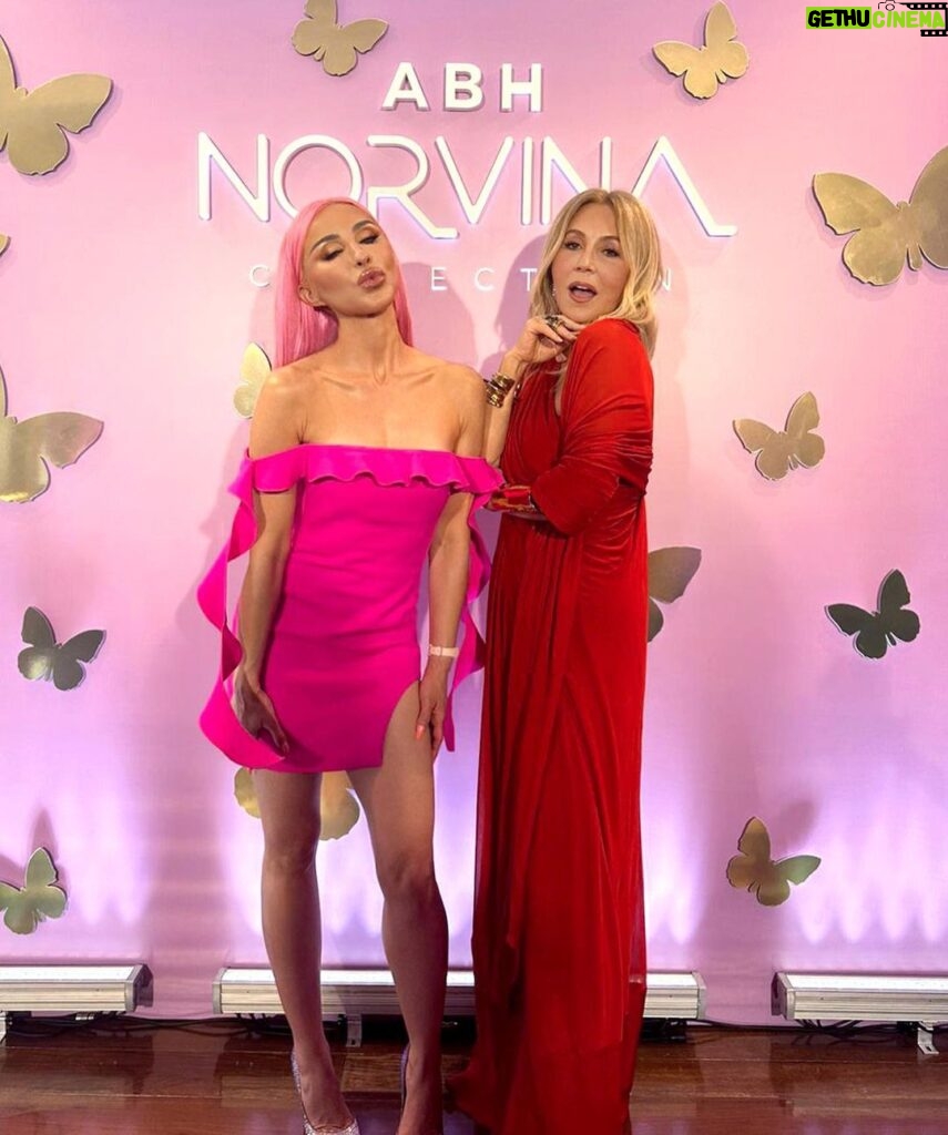 Norvina Instagram - This was the best party ever🙌 thank you so much @rafakalimann for extending your home and hosting this event. You’re warmth and energy was immeasurable 🫶 in fact everyone I met on this trip has been so cool/friendly/gorgeous. Also it could not happen without @sephorabrasil the best team ever. I’m so inspired and in love with 🇧🇷 and I’m practicing my Brazilian twerk everyone tried to teach me yesterday 😂for carnaval tomorrow 🥹I have a little way to go #norvina #anastasiabeverlyhills #norvinacosmetics
