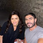 Nour Instagram - مبسوطة جداً إننا رجعنا نشتغل تاني مع بعض #جمال_الحريم @khaledselimofficial مين فاكر أول عمل لينا سوا؟ 👀
