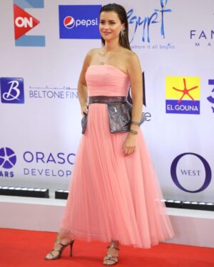 Nour Instagram - Same time last year 💫
@elgounafilmfestivalofficial 

Credits:
Styled by: @yasmineeissa 
Dress: @honaydaofficial 
Shoes: @charleskeithofficial 
Jewellery: @alexandrahakim 
Hair: @alsagheersalons 
Makeup: @sallyrashid_ 

#GFF #GFF19
