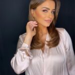 Nour Instagram - تحية لكل امرأة تجاهد،تناضل،تبتسم،تصبر،تحب. تحية لأمي وأختي ❤️ #اليوم_العالمي_للمرأة #InternationalWomensDay #IWD2023