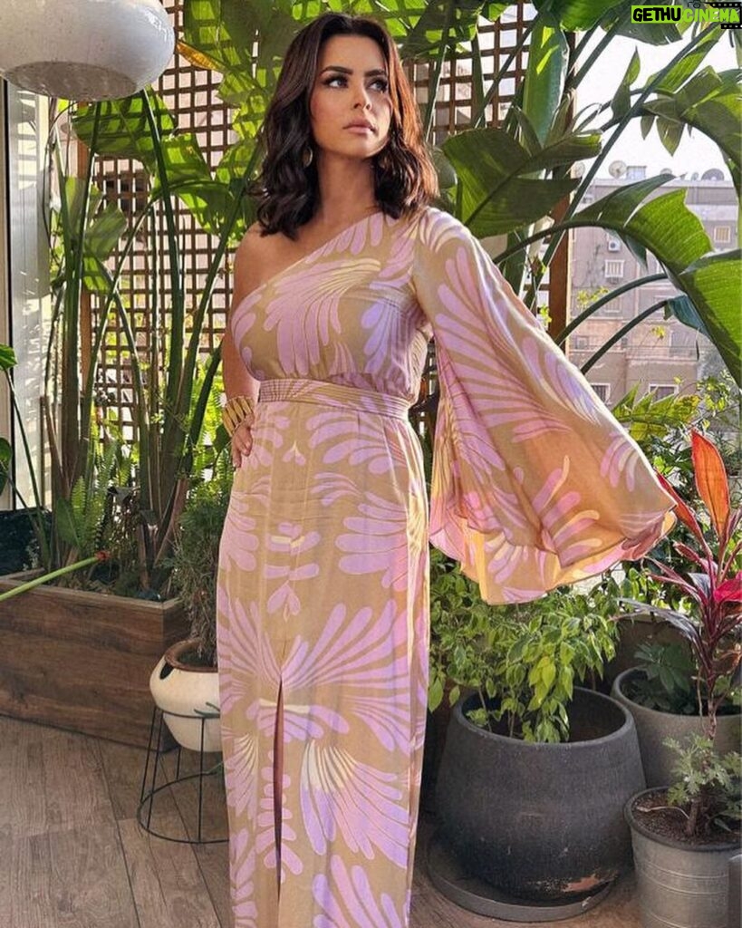 Nour Instagram - Here’s to the golden hour and a golden conclusion to Egypt Fashion Week 🌞 Styling: @yasmineeissa Dress: @shopalexis Makeup: @zeinabhassan_ Hair: @mahmoud_hair_stylist Jewelry: @lailawahbajewelry Shoes: @renecaovilla
