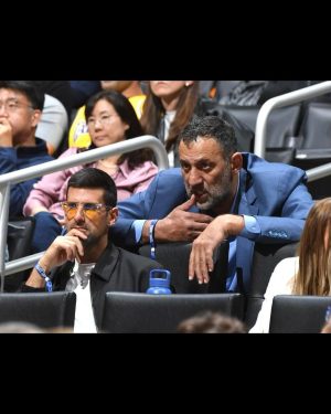 Novak Djokovic Instagram - 🏀🃏🇷🇸 Great to see @nba superstars and friends last night @lakers @nuggets #nikolajokic @officialvladedivac @sashavujacic @marko_jaric10 @nikoladjuricko @jmglitxh27 #aarongordon @peytonwatson @jelenadjokovicndf