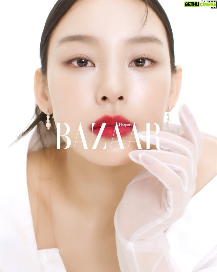 Noze Instagram - @harpersbazaarkorea @kenzoparfums